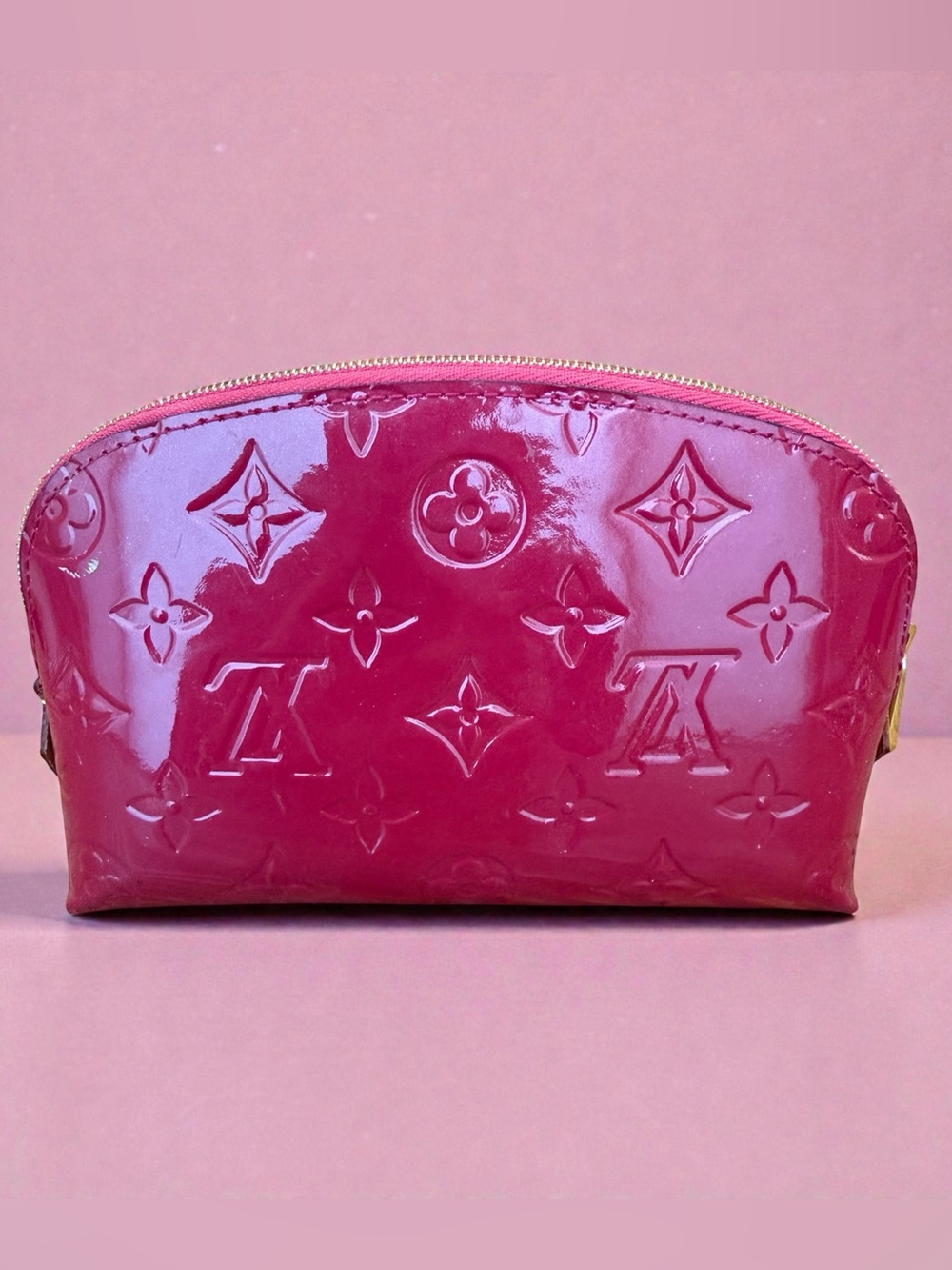 Louis Vuitton Fuchsia Vernis Monogram Cosmetic Pouch Indian Rose (Pink)